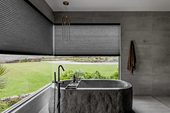 Luxury Blinds for Dubai Bathroom Interiors