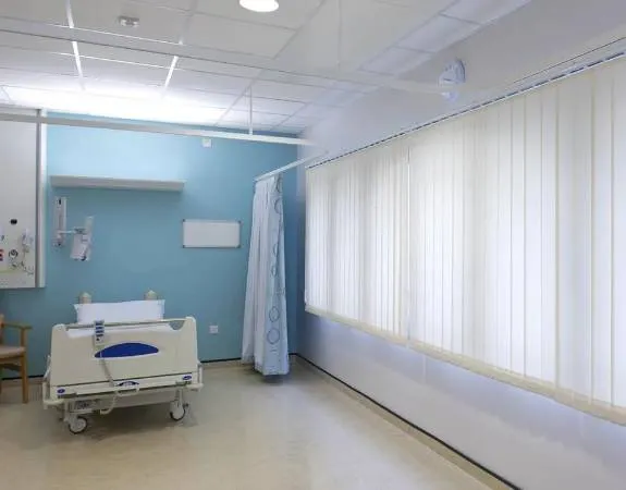 Hospital Privacy Blinds