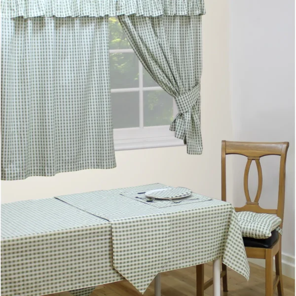 Classic Gingham Check Curtain Set – Pair