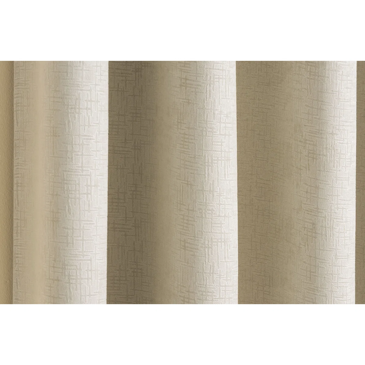 Biller Eyelet Thermal Light Reducing Curtain