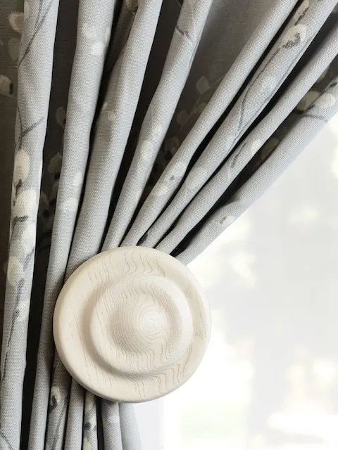 Laura Ashley White Haywood Curtain Holdbacks