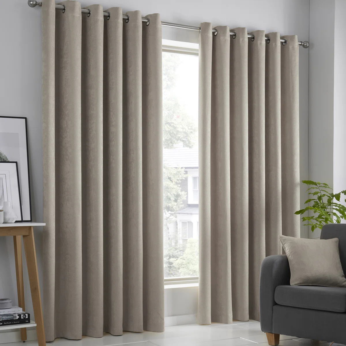 Polyester Room Darkening Curtain